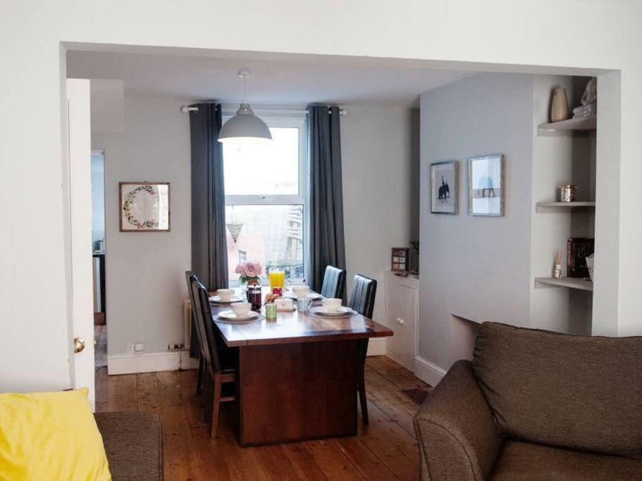 Noble House Exeter 빌라 외부 사진